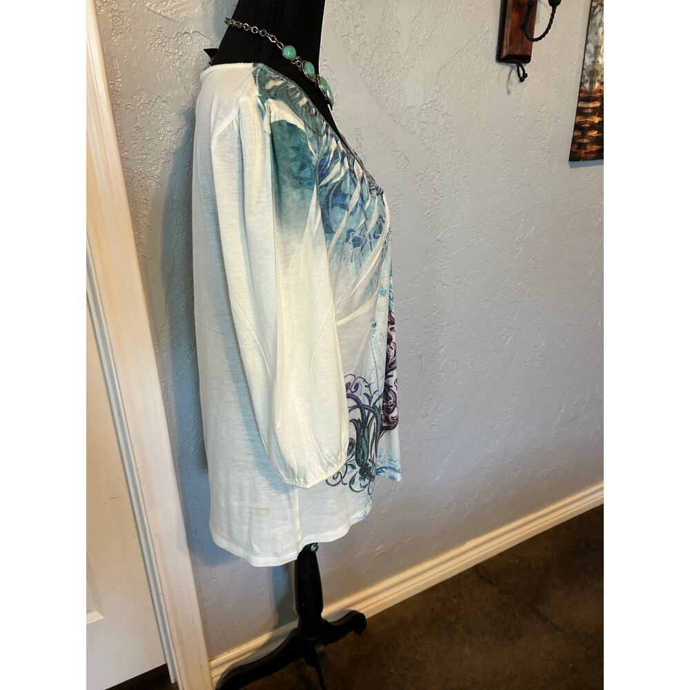 Style & Co. Blue Scroll Abstract V-Neck Embellished Top - Size L - EUC - Picture 5 of 7